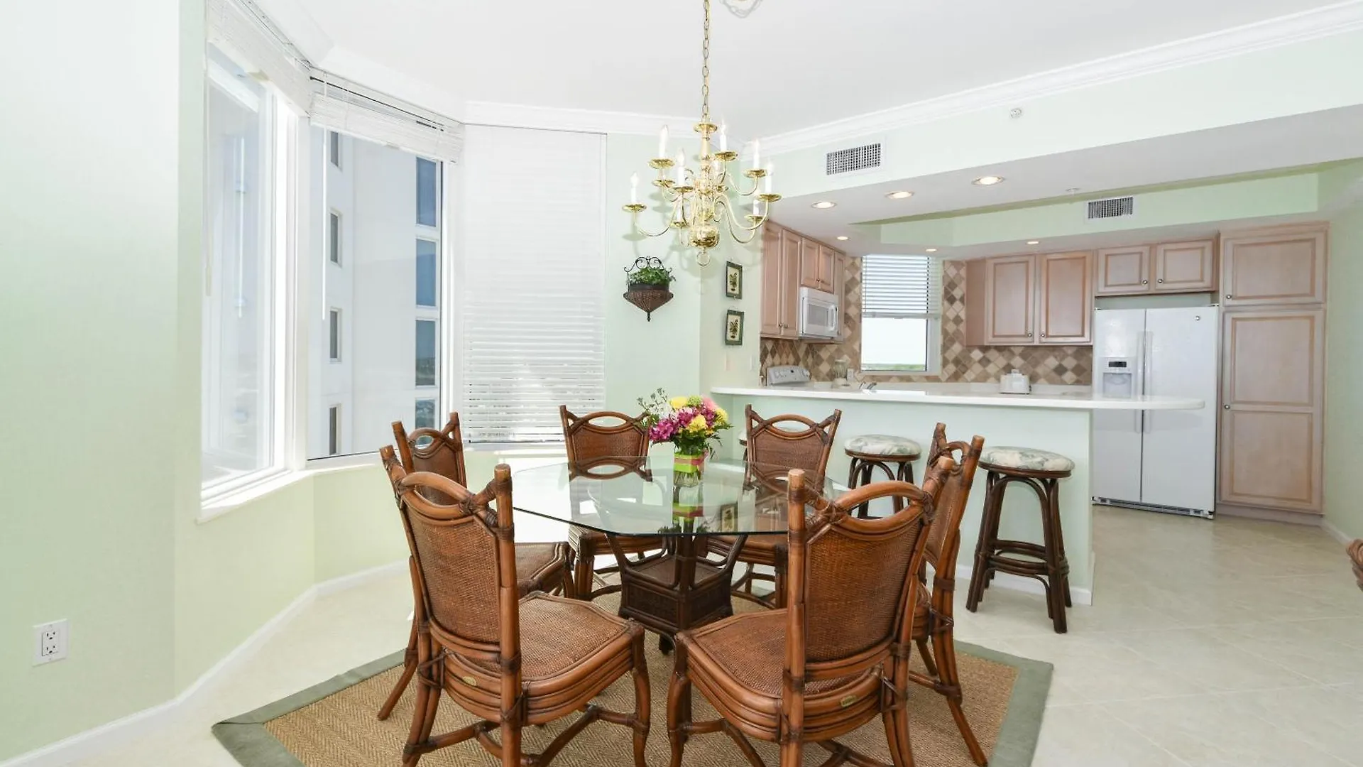 Silver Beach Towers E806 Destin